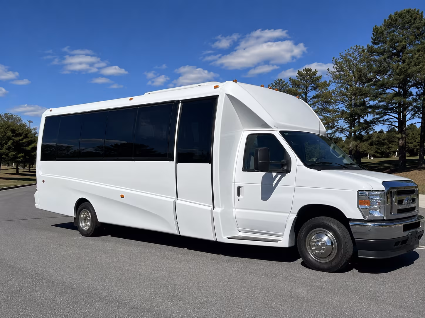 Riverside Birthday, Sweet 16, & Quinceañera Party Bus Rentals